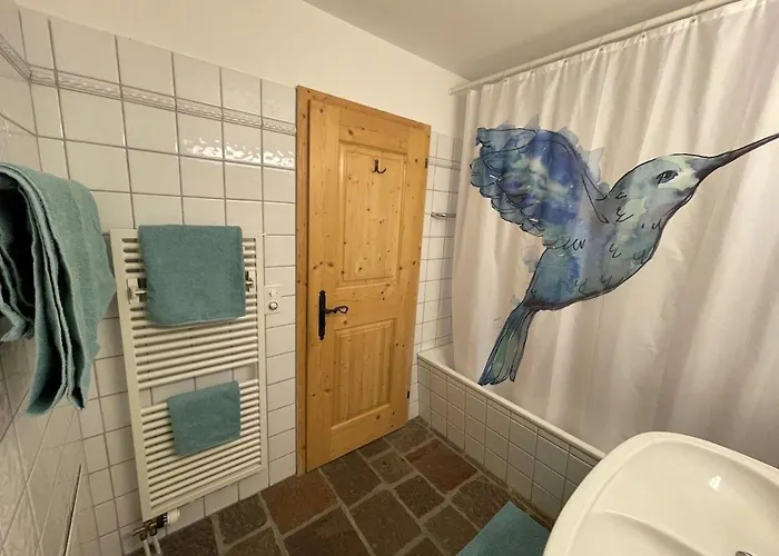 Sonnige Gartenwohnung شقة لاكس