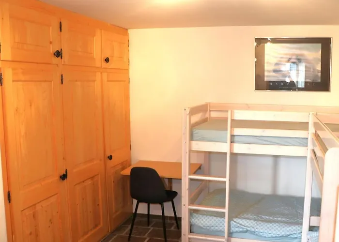 شقة Sonnige Gartenwohnung